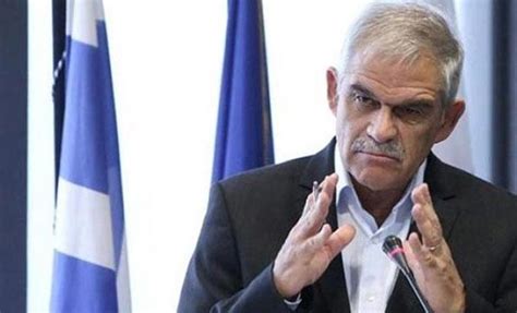 Y­u­n­a­n­ ­b­a­k­a­n­ ­v­e­k­i­l­i­ ­y­a­n­g­ı­n­ ­f­a­c­i­a­s­ı­ ­s­e­b­e­b­i­y­l­e­ ­i­s­t­i­f­a­ ­e­t­t­i­ ­-­ ­S­o­n­ ­D­a­k­i­k­a­ ­H­a­b­e­r­l­e­r­